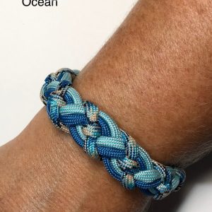 Celtic Paracord Bracelet: Braided Woven Design, Adjustable Fit